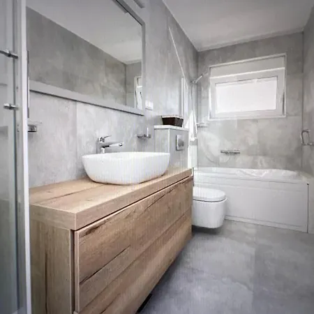 Holiday home Stylish Sunrise Uakz 5 Bedroom Rogoznica (Sibenik-Knin)