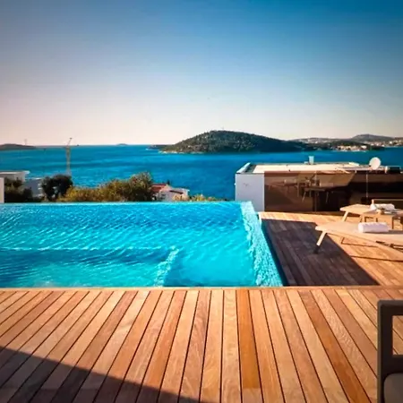 Holiday home Stylish Sunrise Uakz 5 Bedroom *